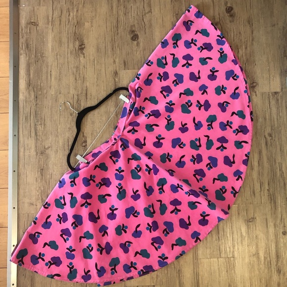 🍭 Twirling pink corduroy skirt - Picture 3 of 6